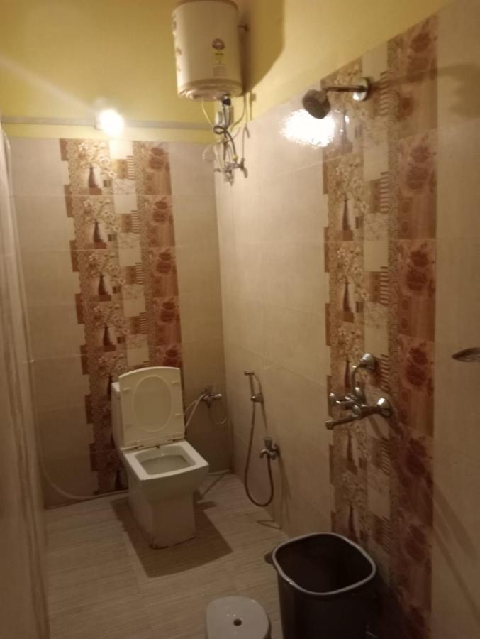 Gangotri Inn Waranasi Zewnętrze zdjęcie