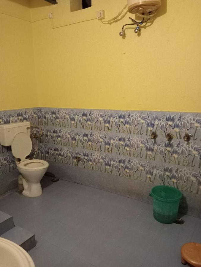 Gangotri Inn Waranasi Zewnętrze zdjęcie