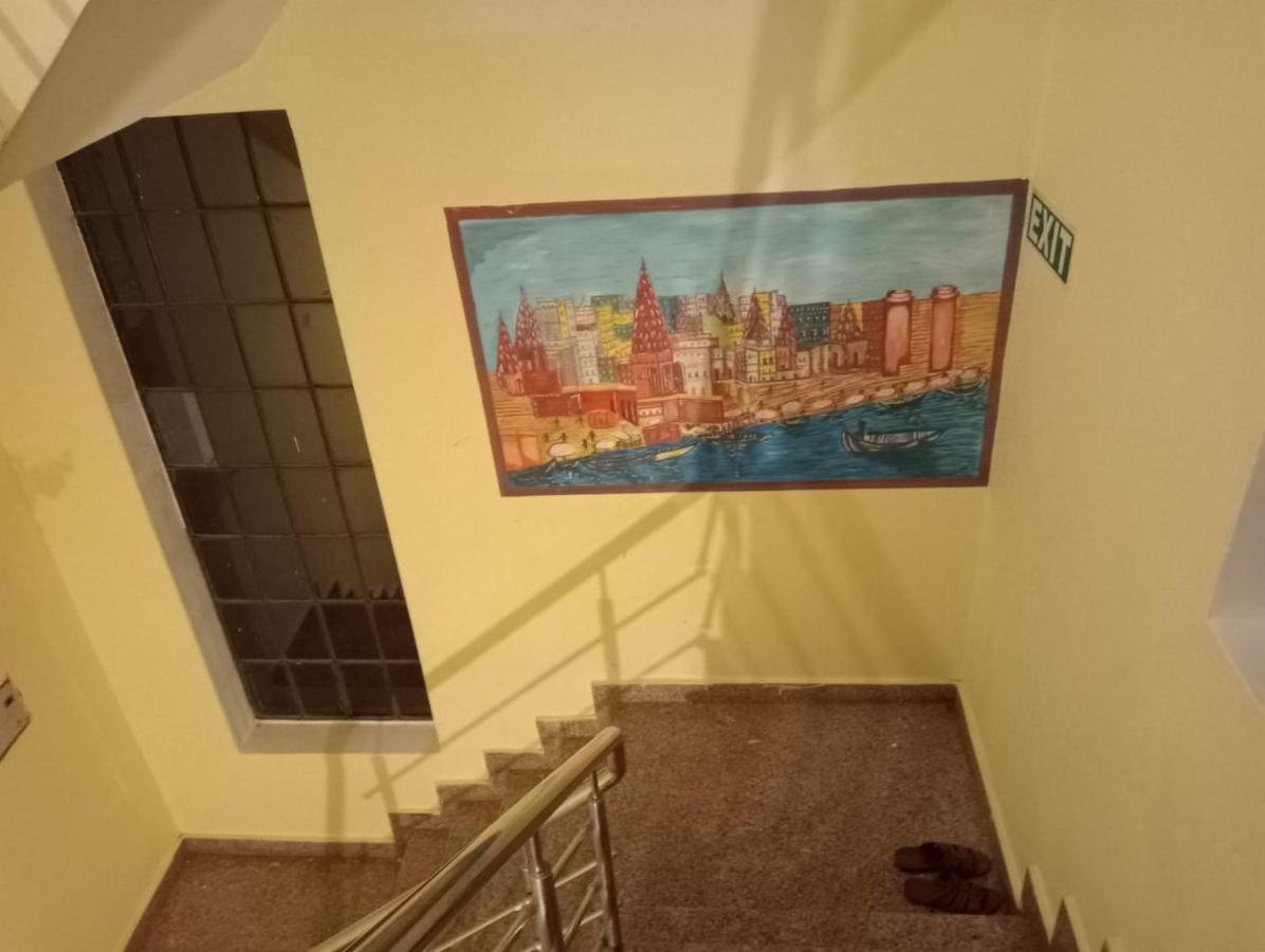 Gangotri Inn Waranasi Zewnętrze zdjęcie